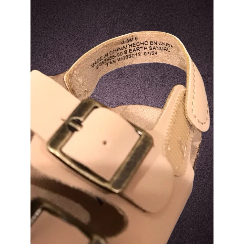 NWOT 2 Pair old Navy Baby Girl 0-3 MONTHS Earth‎ Sandals Pink Tan  Faux Leather